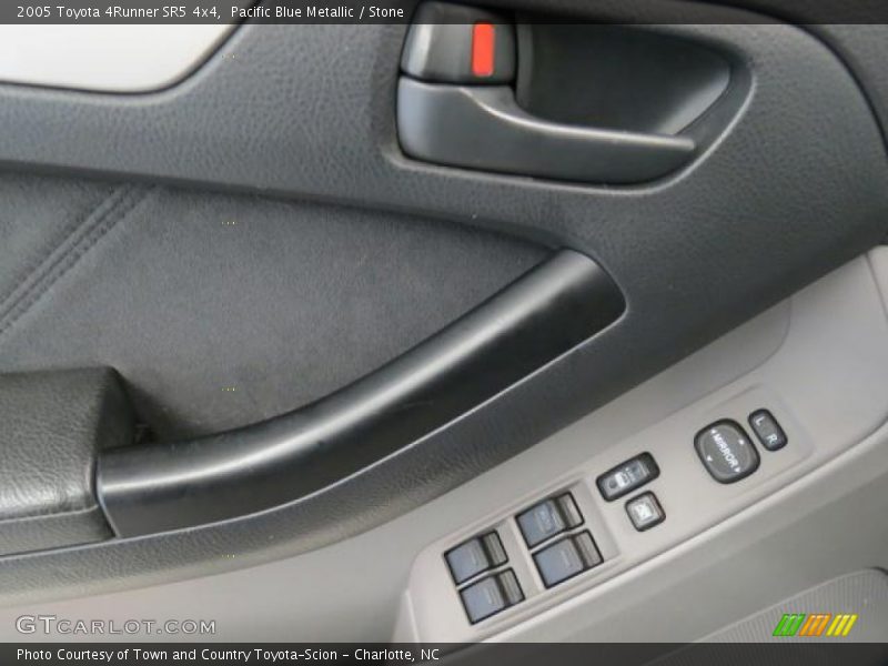 Pacific Blue Metallic / Stone 2005 Toyota 4Runner SR5 4x4