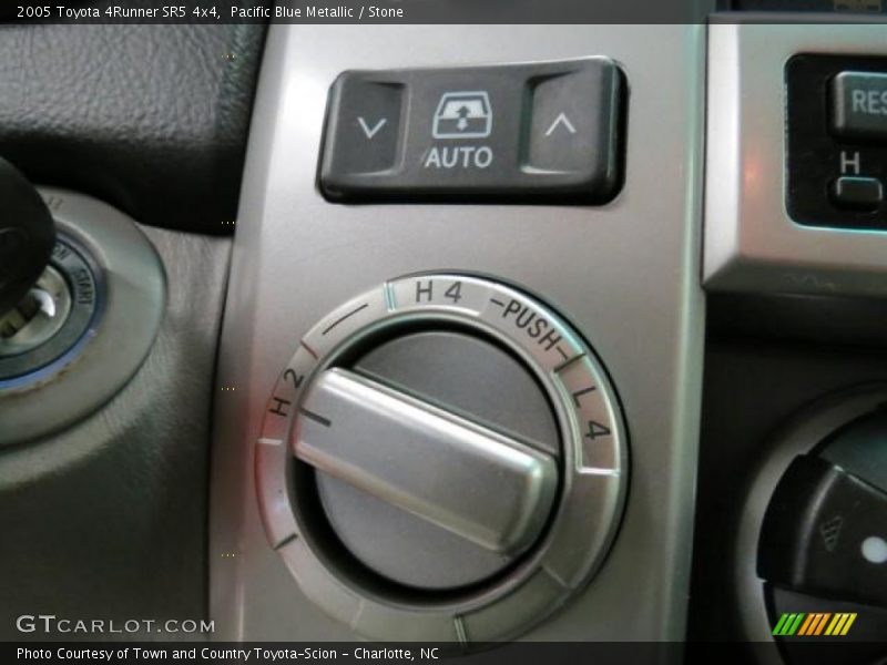 Pacific Blue Metallic / Stone 2005 Toyota 4Runner SR5 4x4