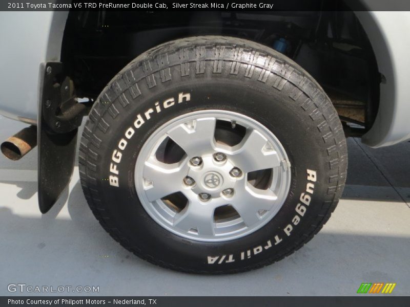 Silver Streak Mica / Graphite Gray 2011 Toyota Tacoma V6 TRD PreRunner Double Cab
