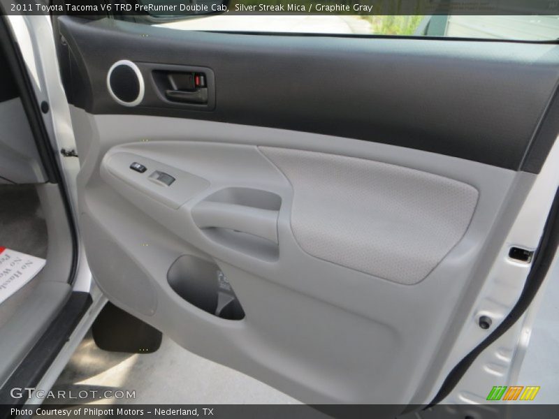 Silver Streak Mica / Graphite Gray 2011 Toyota Tacoma V6 TRD PreRunner Double Cab