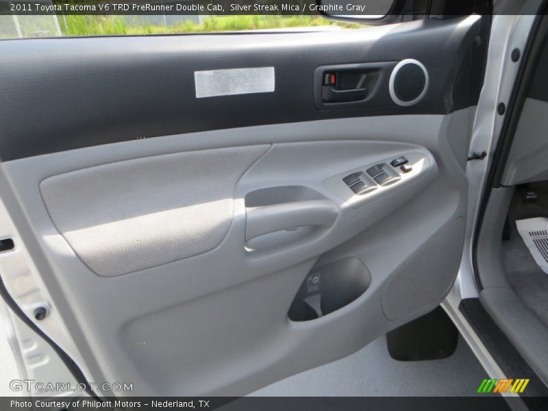 Silver Streak Mica / Graphite Gray 2011 Toyota Tacoma V6 TRD PreRunner Double Cab