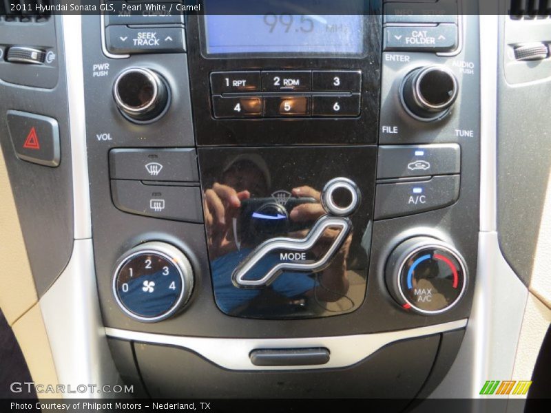 Pearl White / Camel 2011 Hyundai Sonata GLS