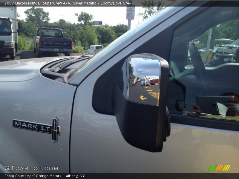 Silver Metallic / Ebony/Dove Grey 2007 Lincoln Mark LT SuperCrew 4x4