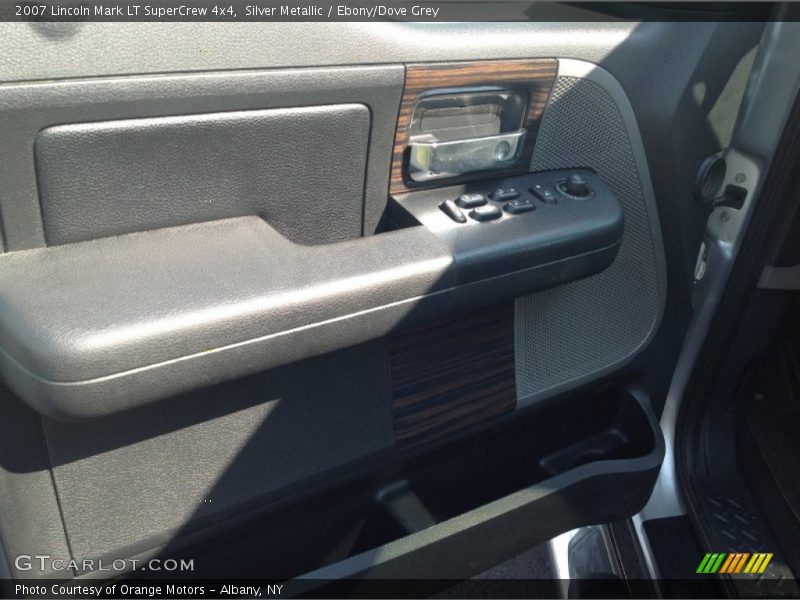 Silver Metallic / Ebony/Dove Grey 2007 Lincoln Mark LT SuperCrew 4x4