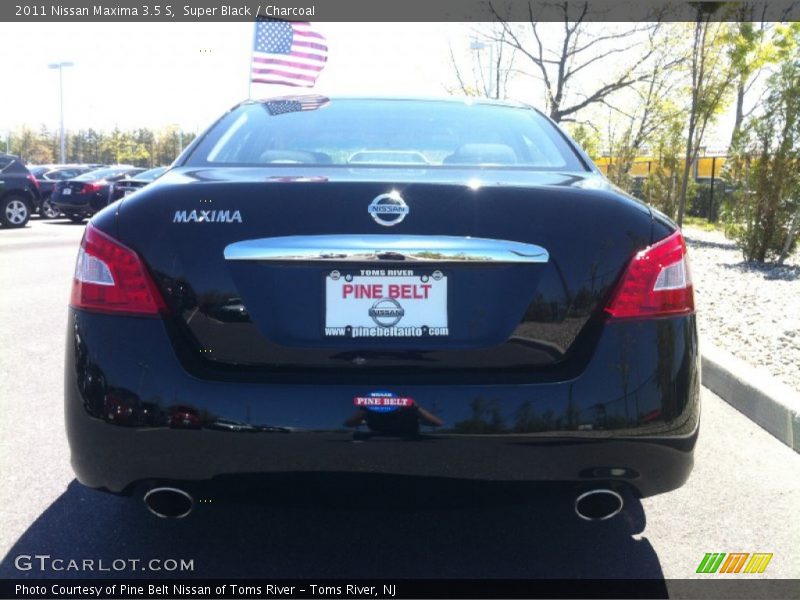 Super Black / Charcoal 2011 Nissan Maxima 3.5 S
