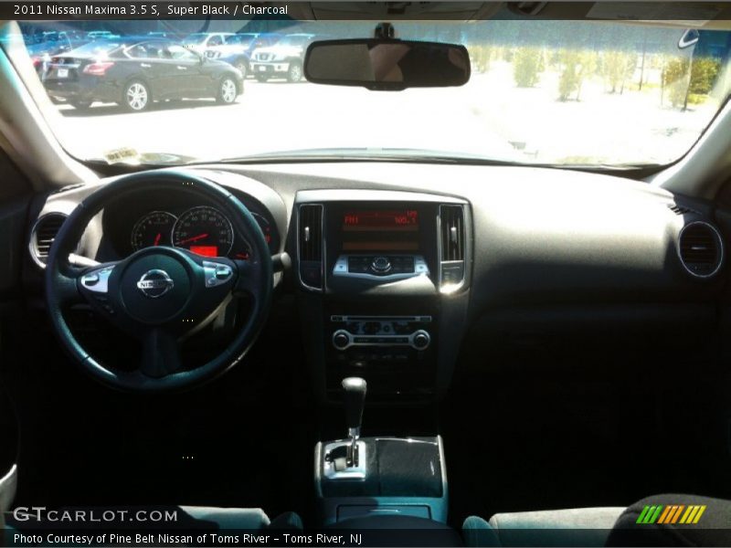 Super Black / Charcoal 2011 Nissan Maxima 3.5 S