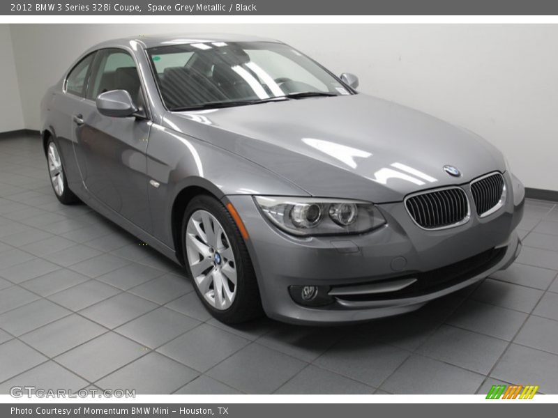 Front 3/4 View of 2012 3 Series 328i Coupe