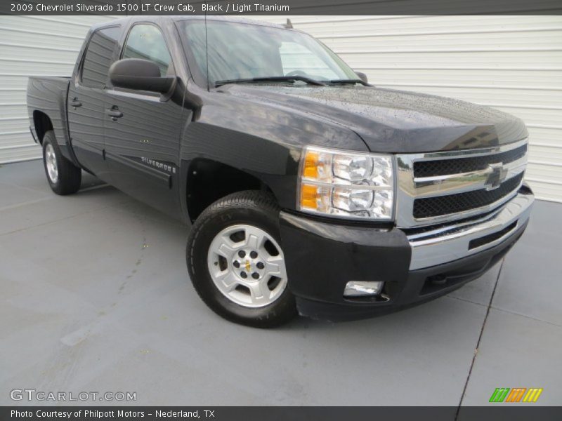 Front 3/4 View of 2009 Silverado 1500 LT Crew Cab