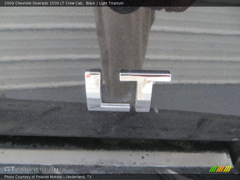 Black / Light Titanium 2009 Chevrolet Silverado 1500 LT Crew Cab
