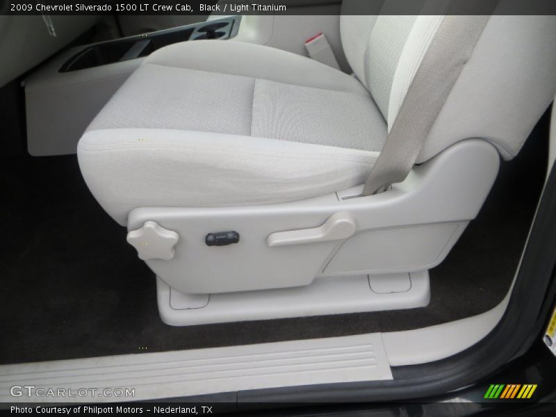 Black / Light Titanium 2009 Chevrolet Silverado 1500 LT Crew Cab