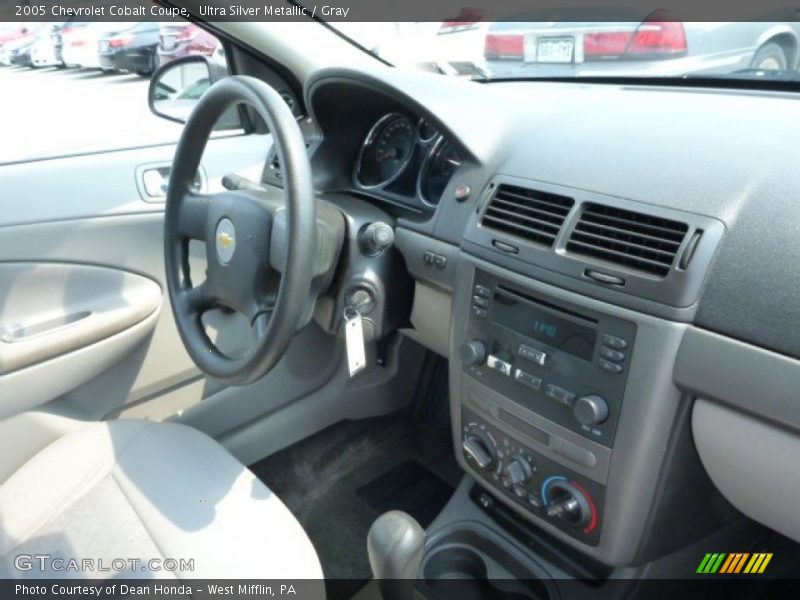 Ultra Silver Metallic / Gray 2005 Chevrolet Cobalt Coupe