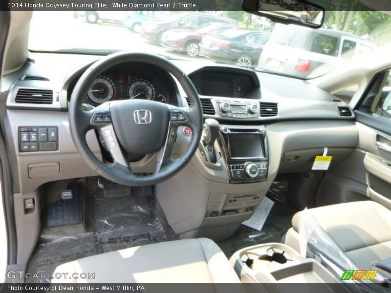 Dashboard of 2014 Odyssey Touring Elite