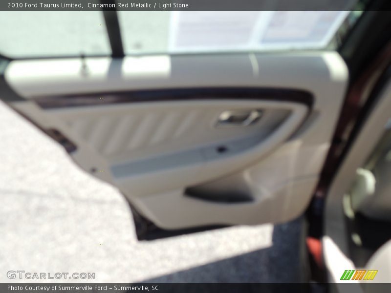 Cinnamon Red Metallic / Light Stone 2010 Ford Taurus Limited