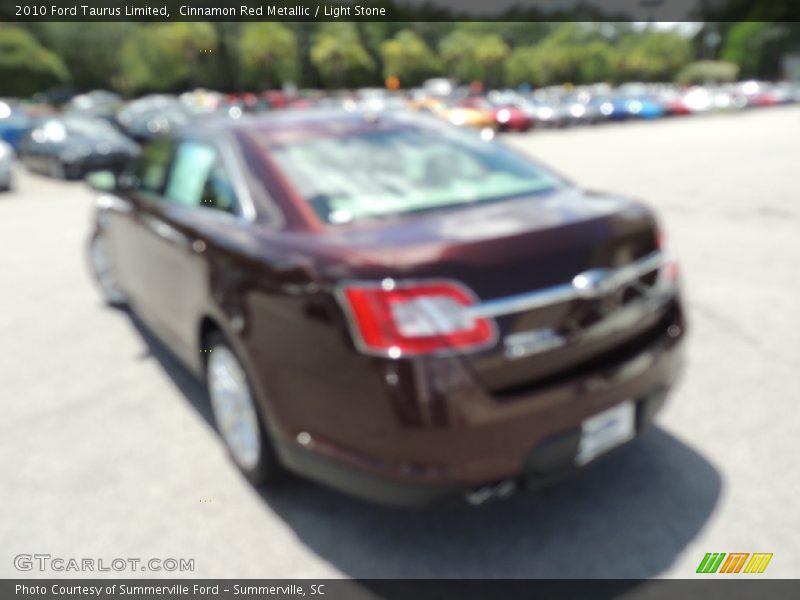 Cinnamon Red Metallic / Light Stone 2010 Ford Taurus Limited