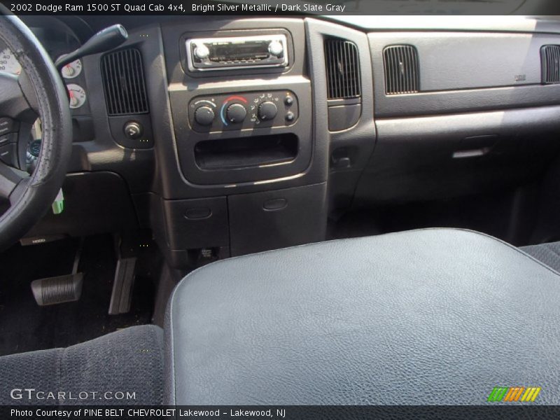 Bright Silver Metallic / Dark Slate Gray 2002 Dodge Ram 1500 ST Quad Cab 4x4