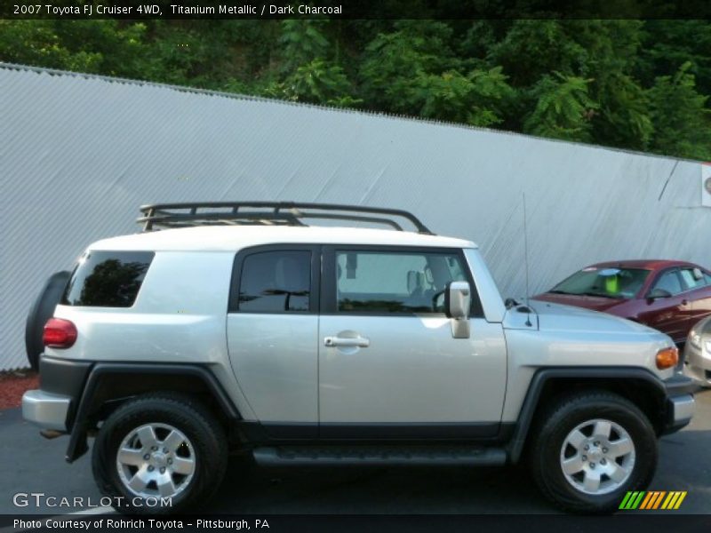 Titanium Metallic / Dark Charcoal 2007 Toyota FJ Cruiser 4WD