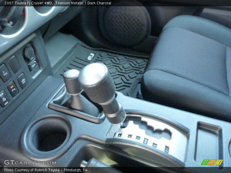 Titanium Metallic / Dark Charcoal 2007 Toyota FJ Cruiser 4WD