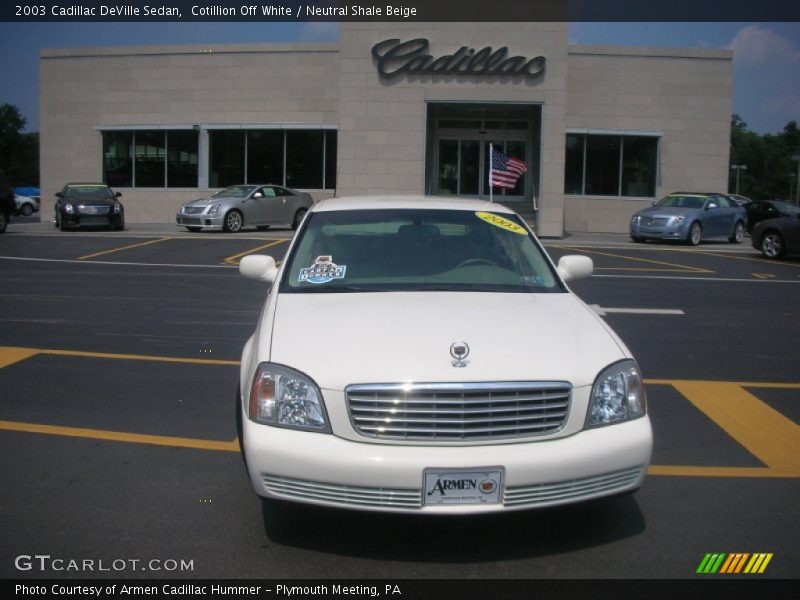 Cotillion Off White / Neutral Shale Beige 2003 Cadillac DeVille Sedan