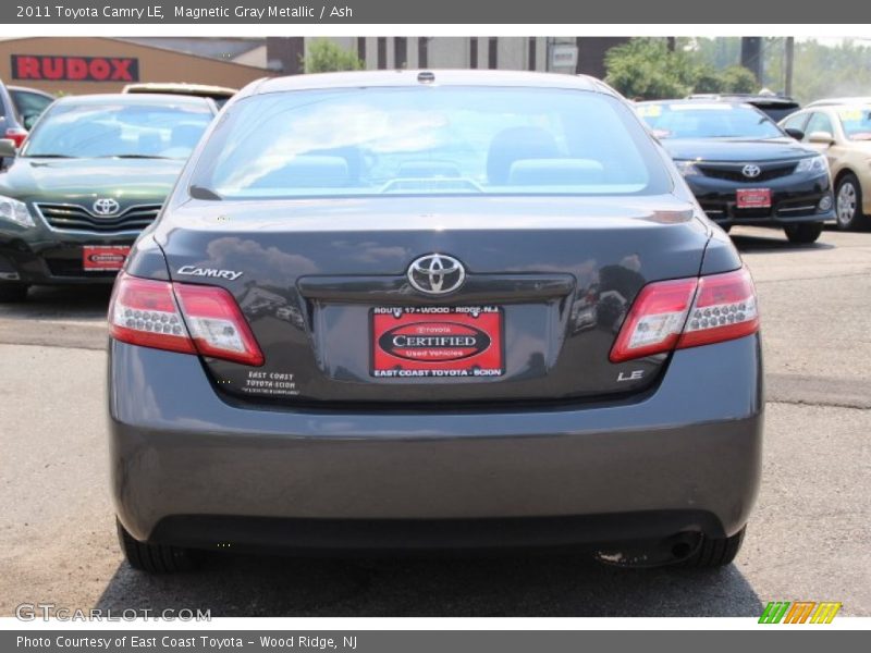 Magnetic Gray Metallic / Ash 2011 Toyota Camry LE