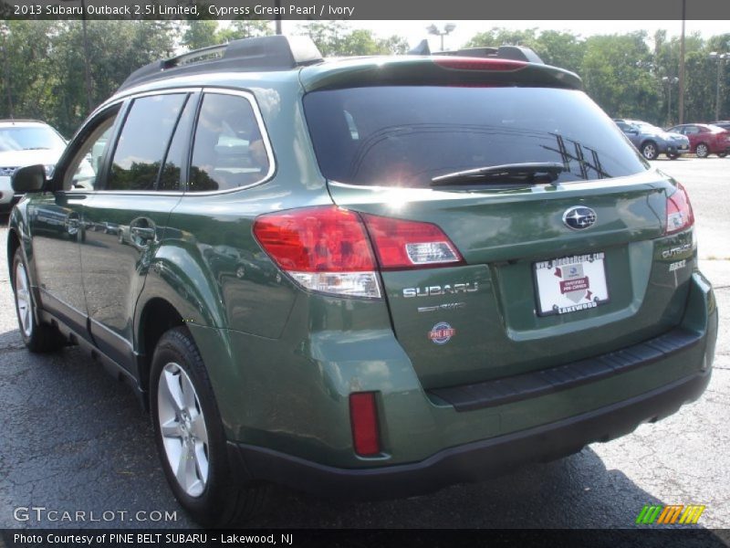 Cypress Green Pearl / Ivory 2013 Subaru Outback 2.5i Limited
