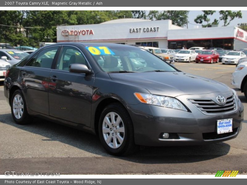 Magnetic Gray Metallic / Ash 2007 Toyota Camry XLE