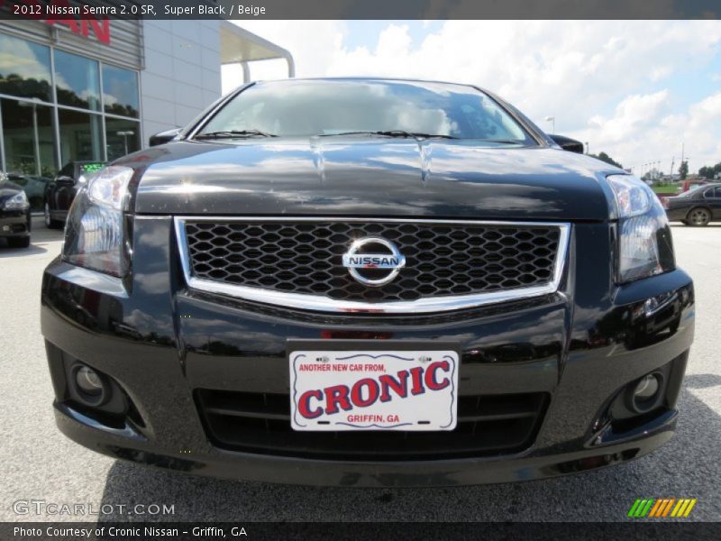 Super Black / Beige 2012 Nissan Sentra 2.0 SR