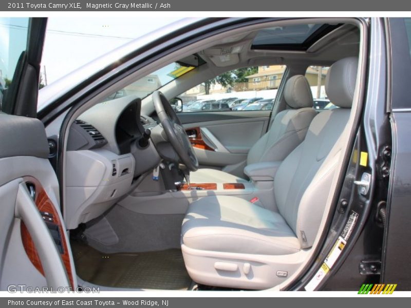 Magnetic Gray Metallic / Ash 2011 Toyota Camry XLE