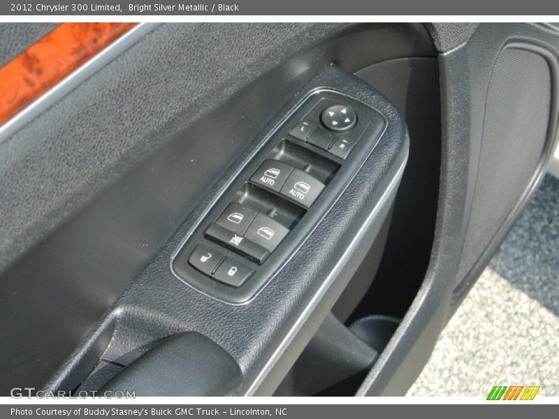 Bright Silver Metallic / Black 2012 Chrysler 300 Limited