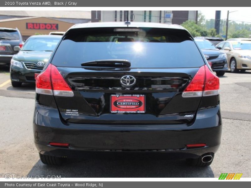 Black / Gray 2010 Toyota Venza AWD