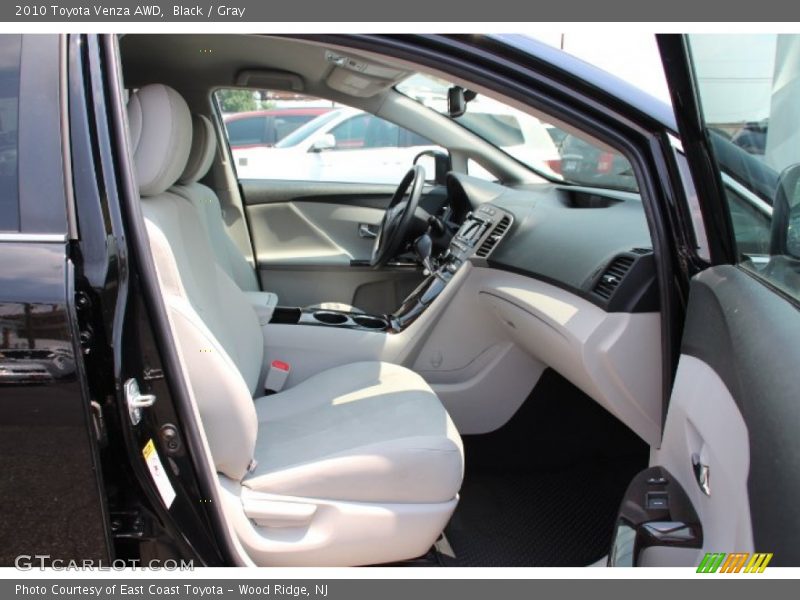 Black / Gray 2010 Toyota Venza AWD