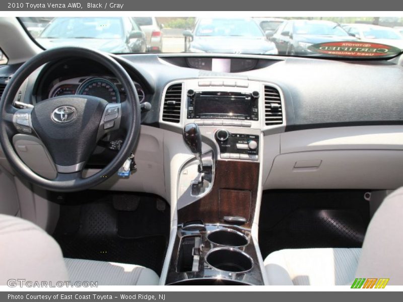 Black / Gray 2010 Toyota Venza AWD
