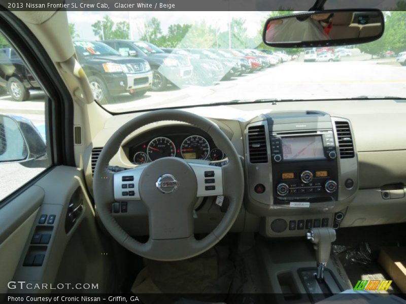 Glacier White / Beige 2013 Nissan Frontier SL Crew Cab