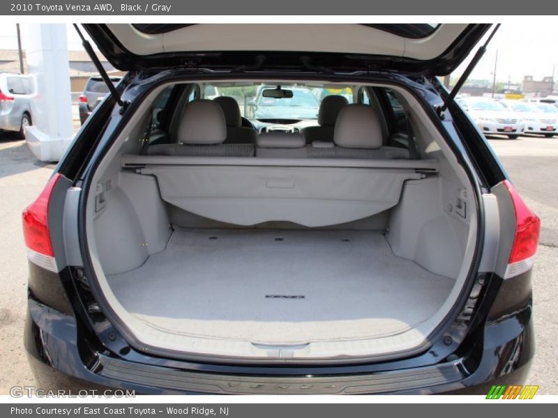 Black / Gray 2010 Toyota Venza AWD