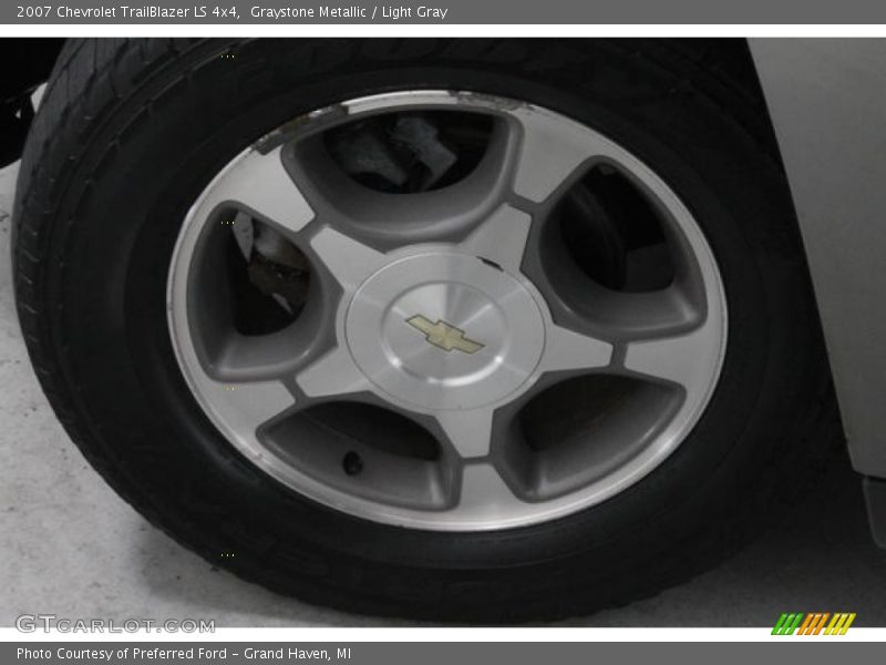 Graystone Metallic / Light Gray 2007 Chevrolet TrailBlazer LS 4x4