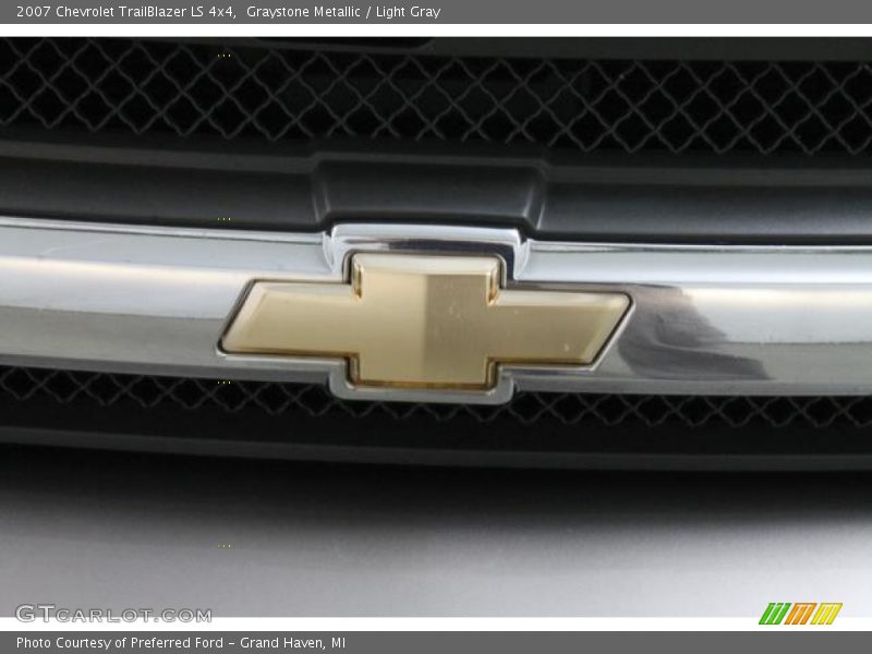 Graystone Metallic / Light Gray 2007 Chevrolet TrailBlazer LS 4x4