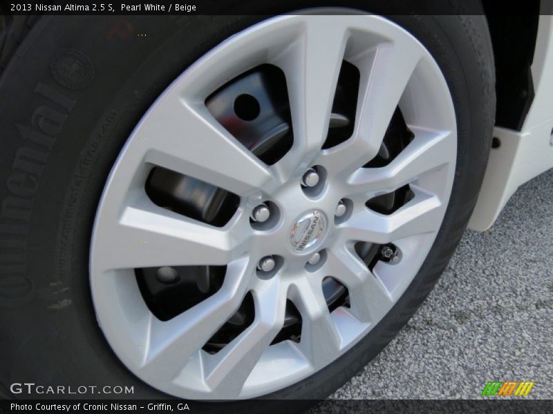 Pearl White / Beige 2013 Nissan Altima 2.5 S