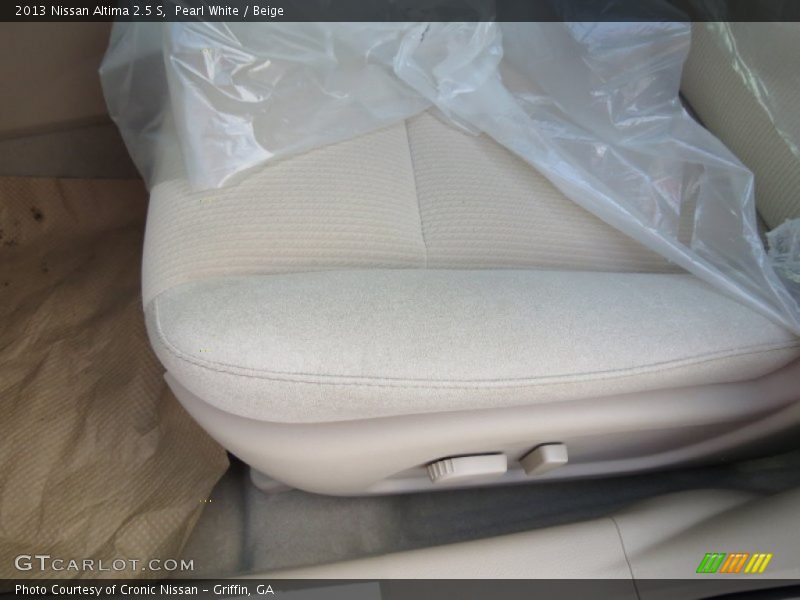 Pearl White / Beige 2013 Nissan Altima 2.5 S