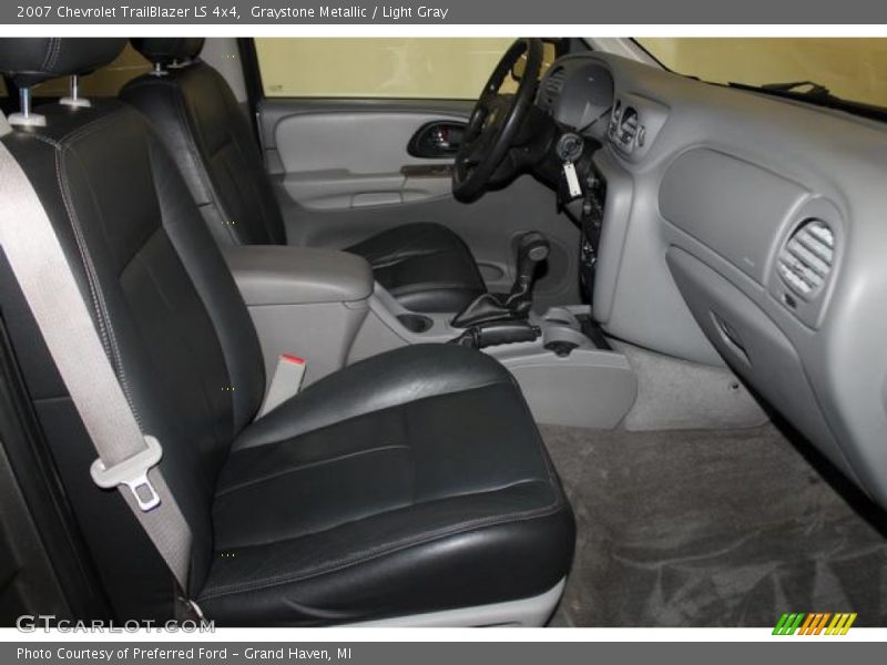 Graystone Metallic / Light Gray 2007 Chevrolet TrailBlazer LS 4x4