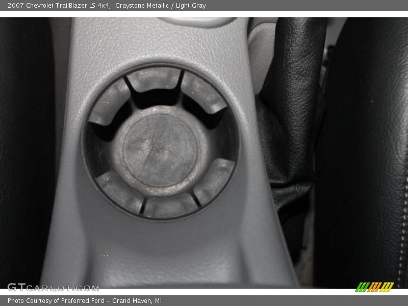Graystone Metallic / Light Gray 2007 Chevrolet TrailBlazer LS 4x4