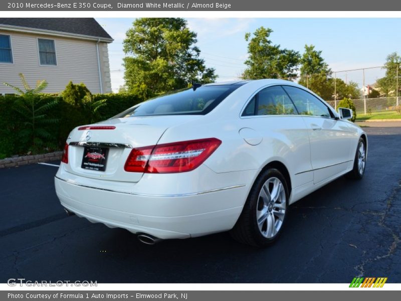 Diamond White Metallic / Almond Beige 2010 Mercedes-Benz E 350 Coupe