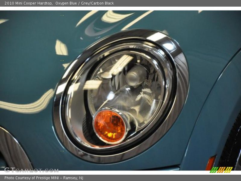 Oxygen Blue / Grey/Carbon Black 2010 Mini Cooper Hardtop