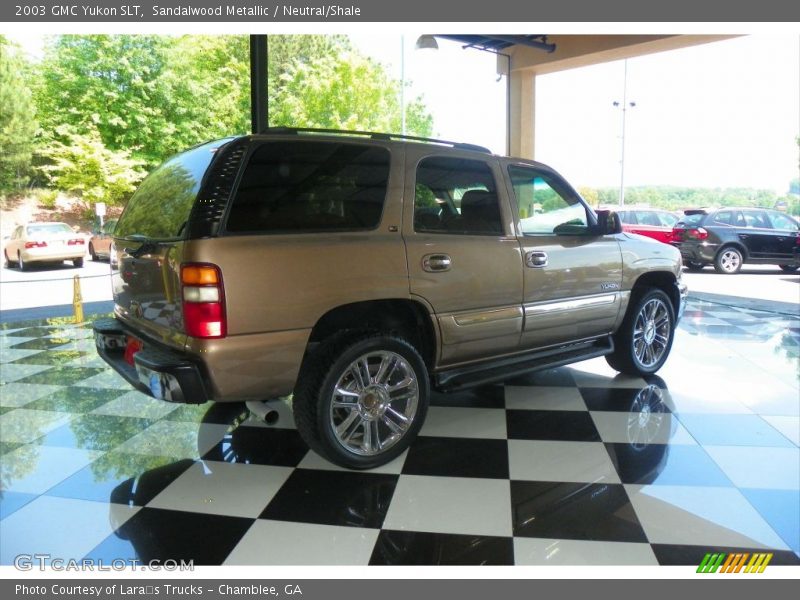 Sandalwood Metallic / Neutral/Shale 2003 GMC Yukon SLT