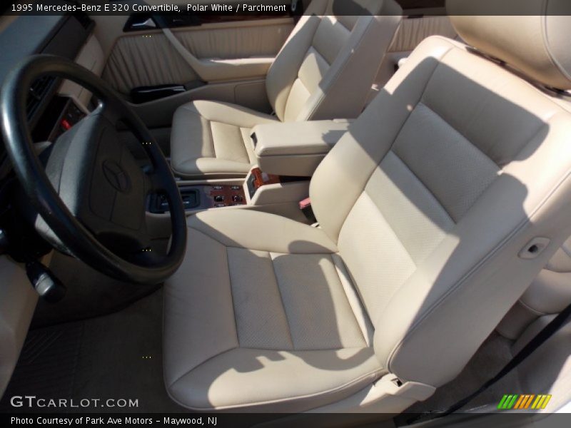 Polar White / Parchment 1995 Mercedes-Benz E 320 Convertible
