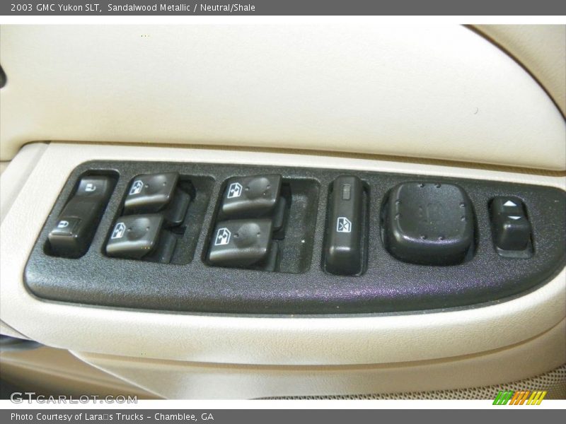 Sandalwood Metallic / Neutral/Shale 2003 GMC Yukon SLT
