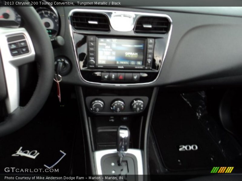 Tungsten Metallic / Black 2013 Chrysler 200 Touring Convertible