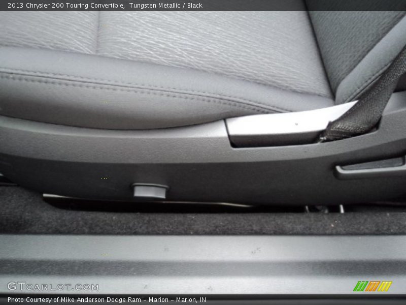Tungsten Metallic / Black 2013 Chrysler 200 Touring Convertible