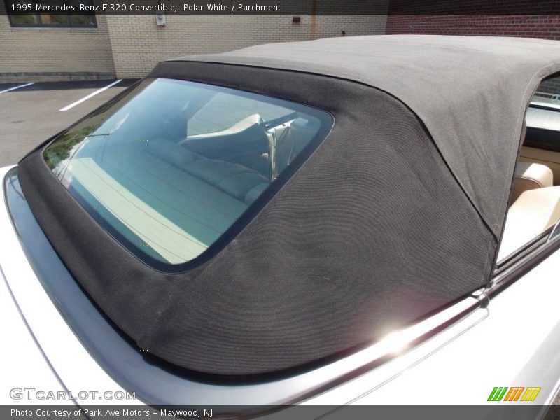 Polar White / Parchment 1995 Mercedes-Benz E 320 Convertible