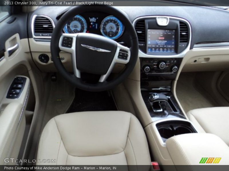 Ivory Tri-Coat Pearl / Black/Light Frost Beige 2013 Chrysler 300
