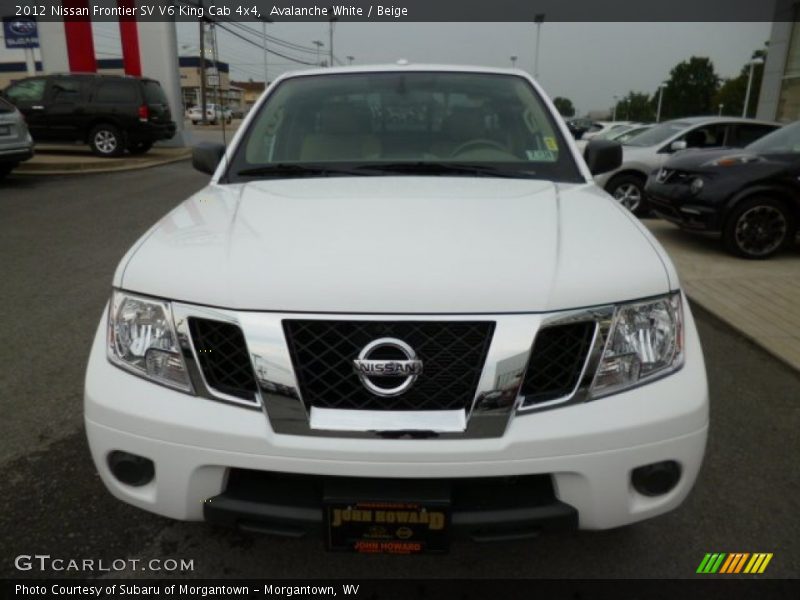 Avalanche White / Beige 2012 Nissan Frontier SV V6 King Cab 4x4