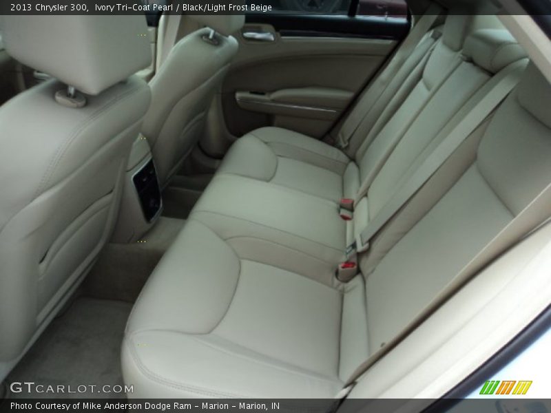 Ivory Tri-Coat Pearl / Black/Light Frost Beige 2013 Chrysler 300